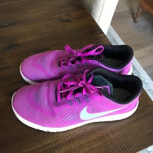 Nike Free RN 7Y
